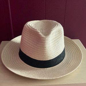 Womens/ Mens hat